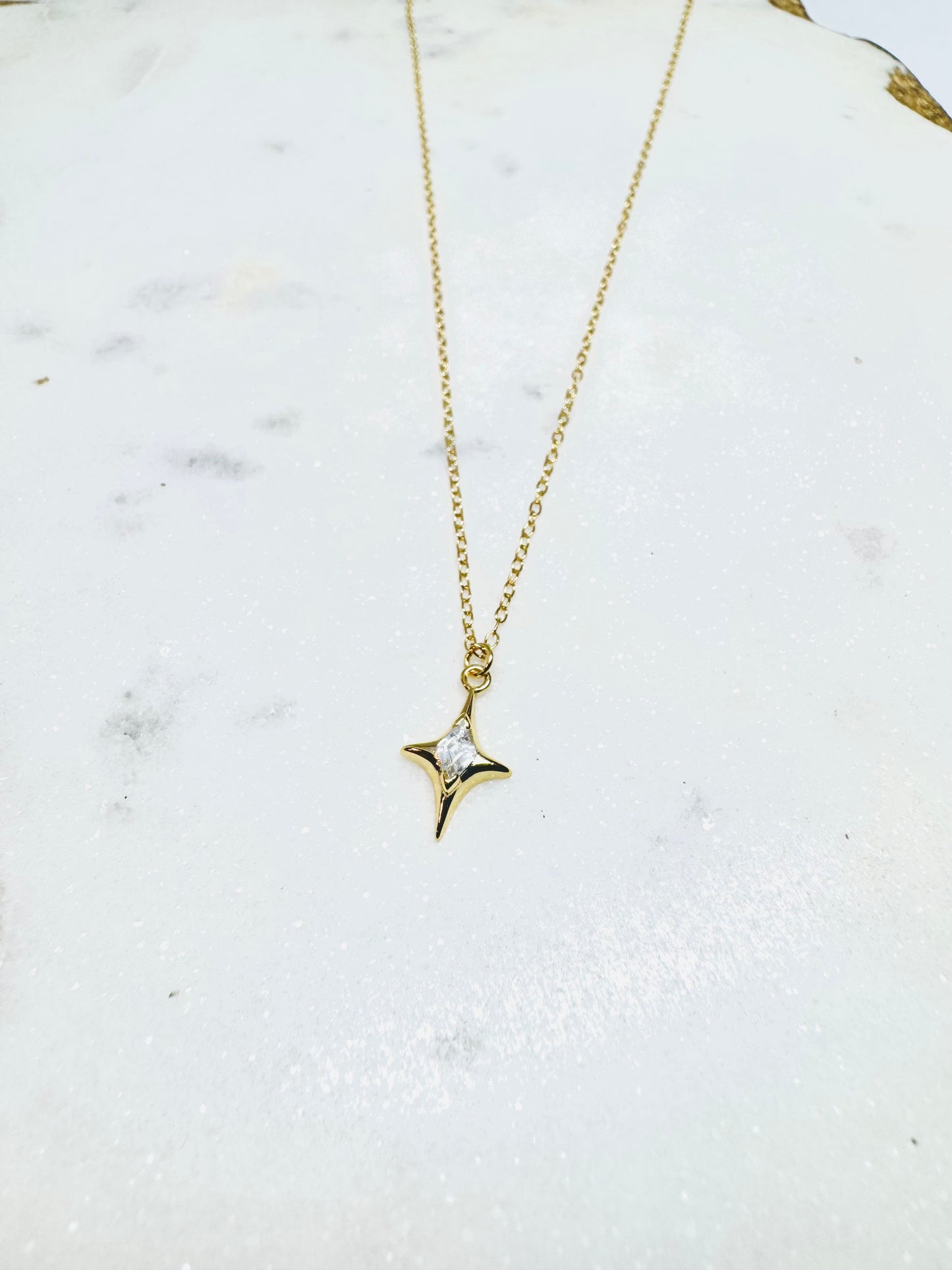 Erin Necklace